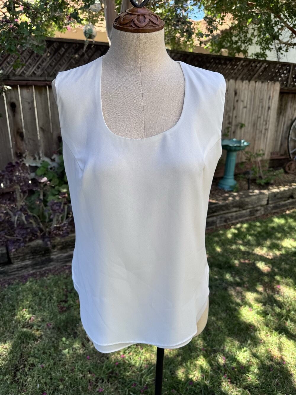 Vtg On The Rocks Sleeveless Blouse Top Cream Size 6 Layered Hem USA